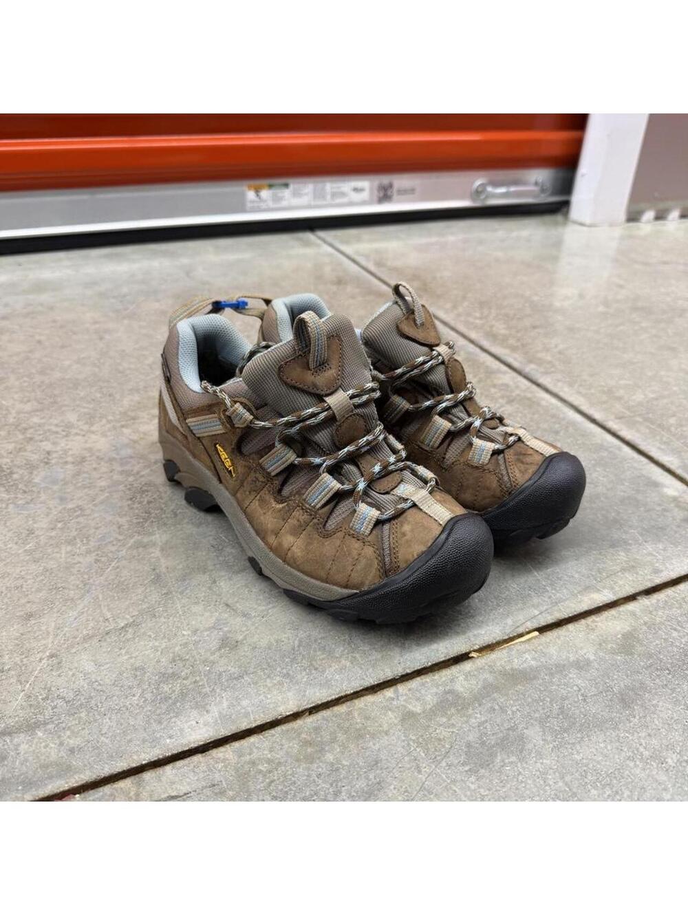 keen targhee ii waterproof brown and blue hiking shoes size 8 WOMENS